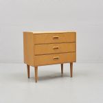 1253 3402 CHEST OF DRAWERS